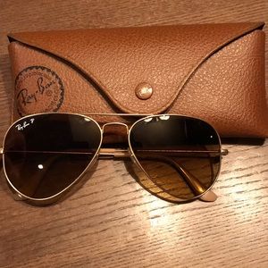 Classic Polarized Ray-Ban Aviators